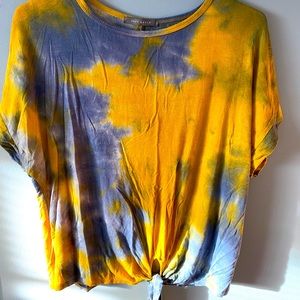 Suzy Shier short sleeve shirt